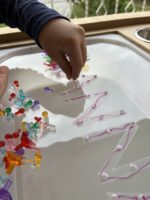 Πλέξιγκλας Πίνακας «Ονόματα» - Image 4